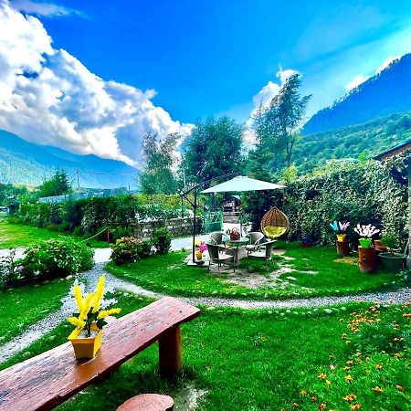 Hotel Himalayan River- Riverside Hotel Manāli Dış mekan fotoğraf