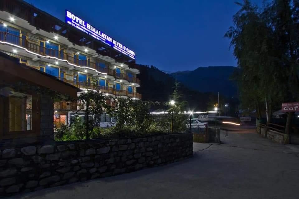 Hotel Himalayan River- Riverside Hotel Manāli Dış mekan fotoğraf